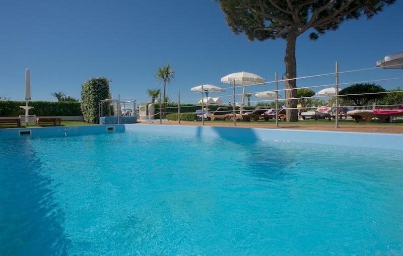 Hotel Universo Lido di Jesolo Ngoại thất bức ảnh