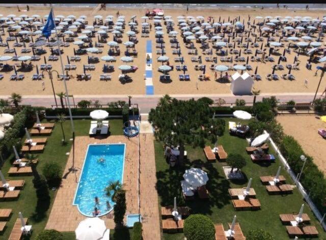 Hotel Universo Lido di Jesolo Ngoại thất bức ảnh